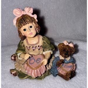 Boyds Bear Yesterdays Child Dollstone 1999 #3539 Alyssa w/ Caroline Stitch time